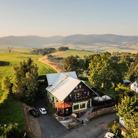 Hotel Kacenka Králíky Buitenkant foto