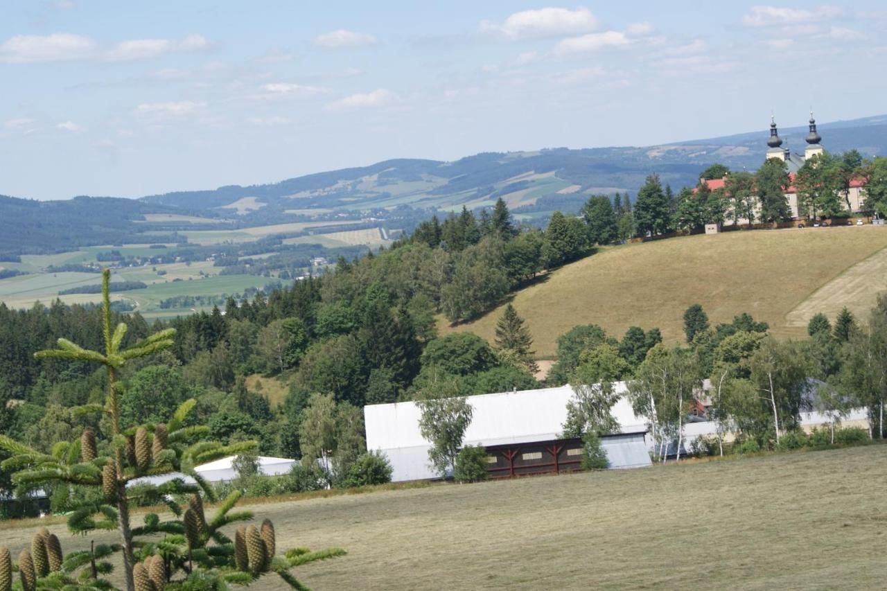 Hotel Kacenka Králíky Buitenkant foto
