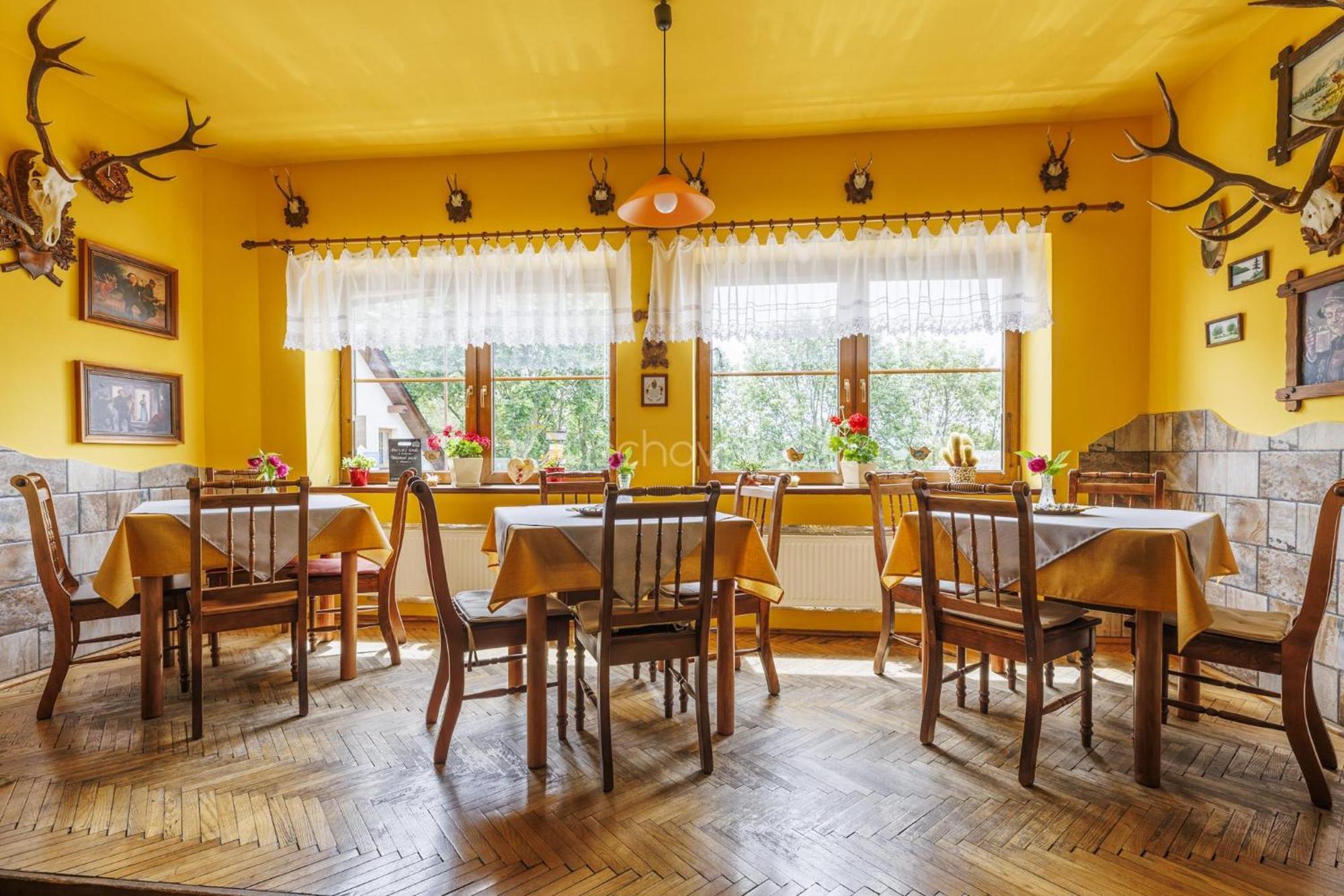 Hotel Kacenka Králíky Buitenkant foto