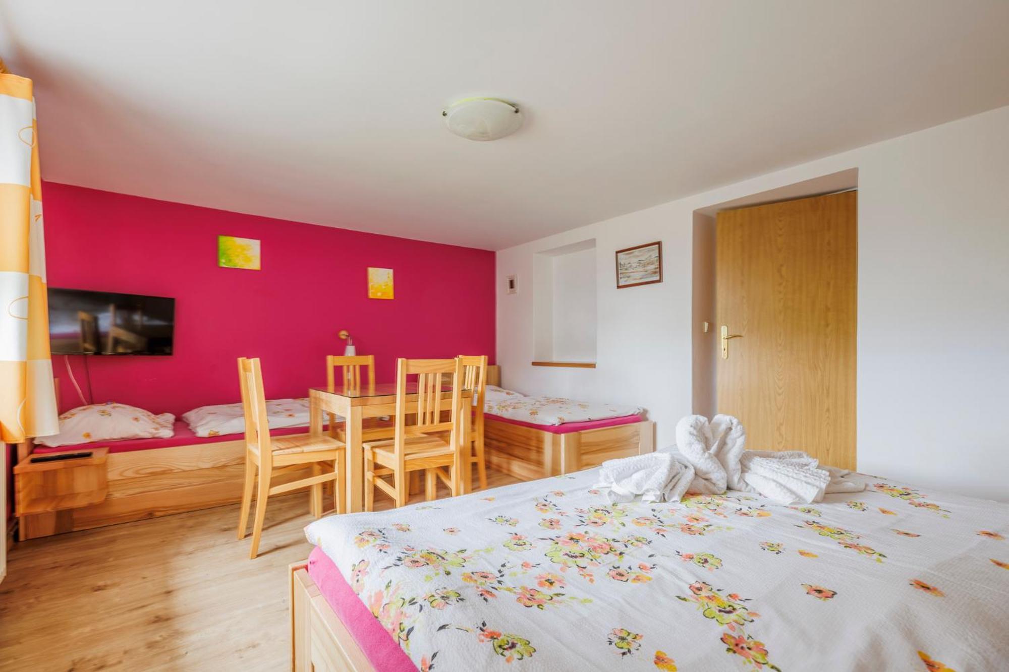 Hotel Kacenka Králíky Buitenkant foto