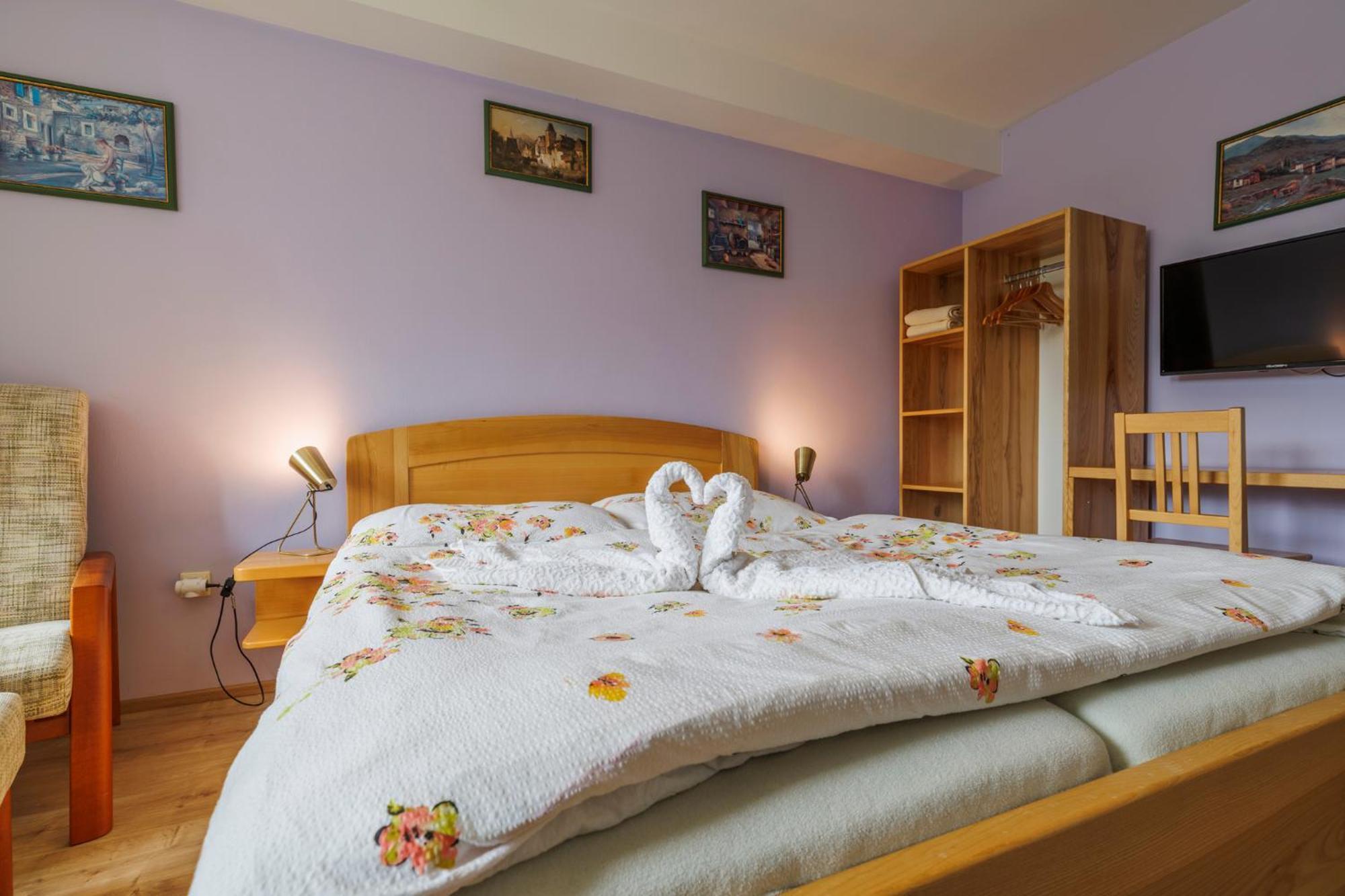Hotel Kacenka Králíky Buitenkant foto